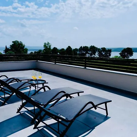 Villa Avis *